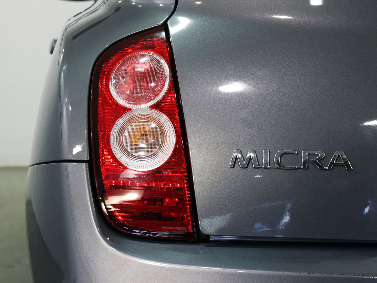Foto Nissan Micra 9