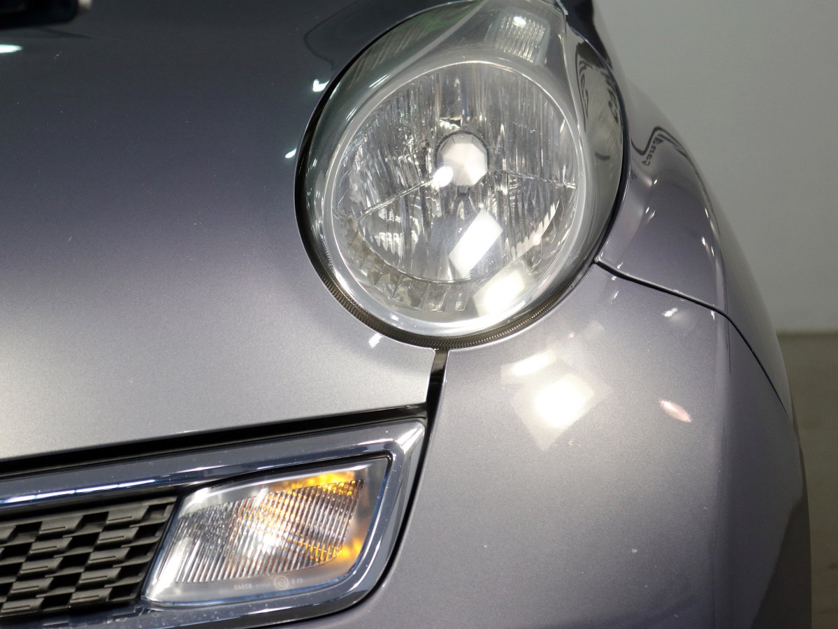 Foto Nissan Micra 12