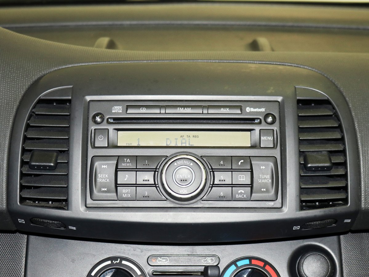Foto Nissan Micra 16