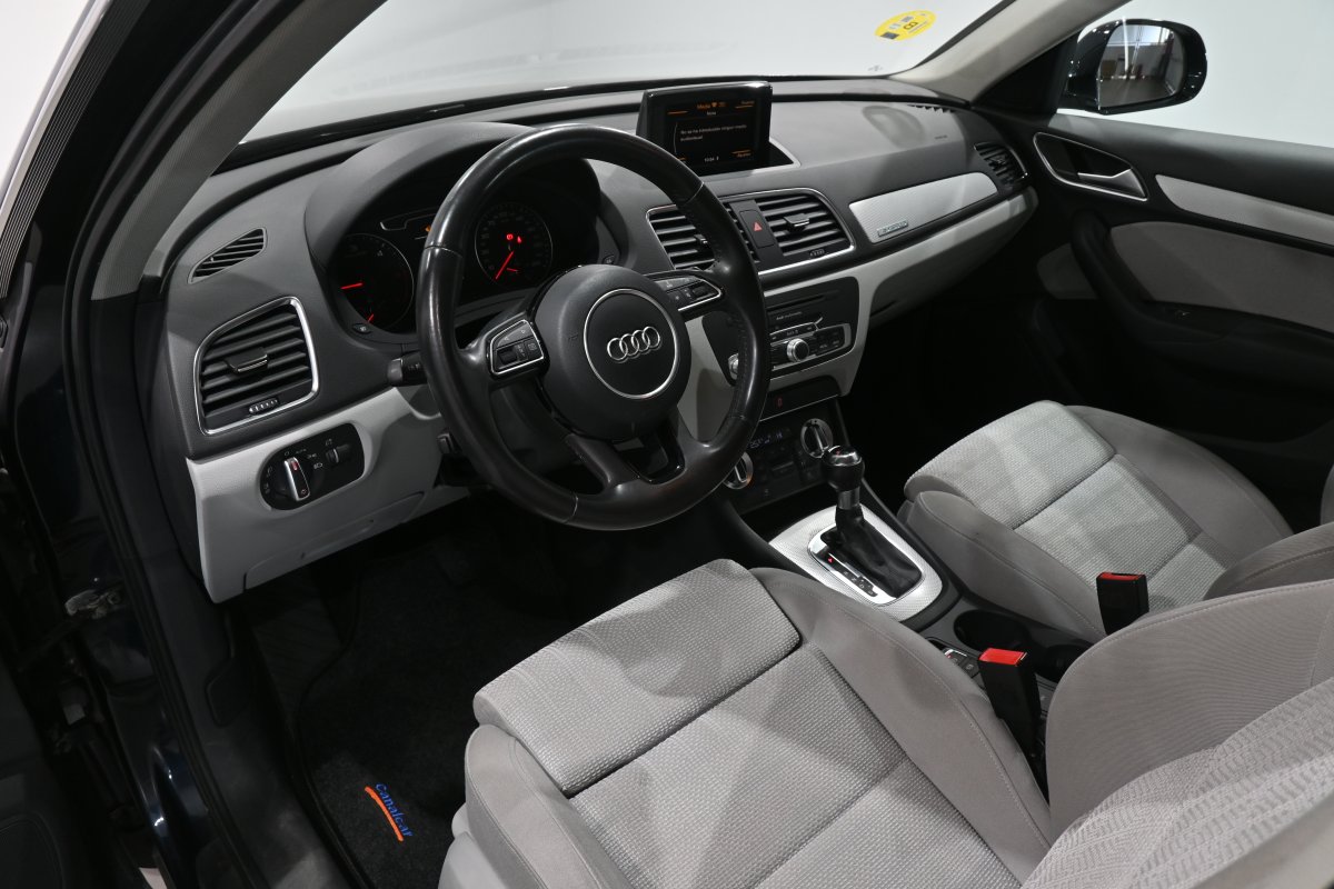 Foto Audi Q3 8