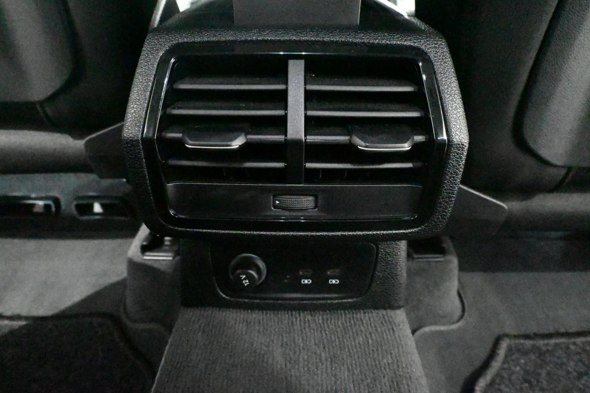Foto Audi Q3 27