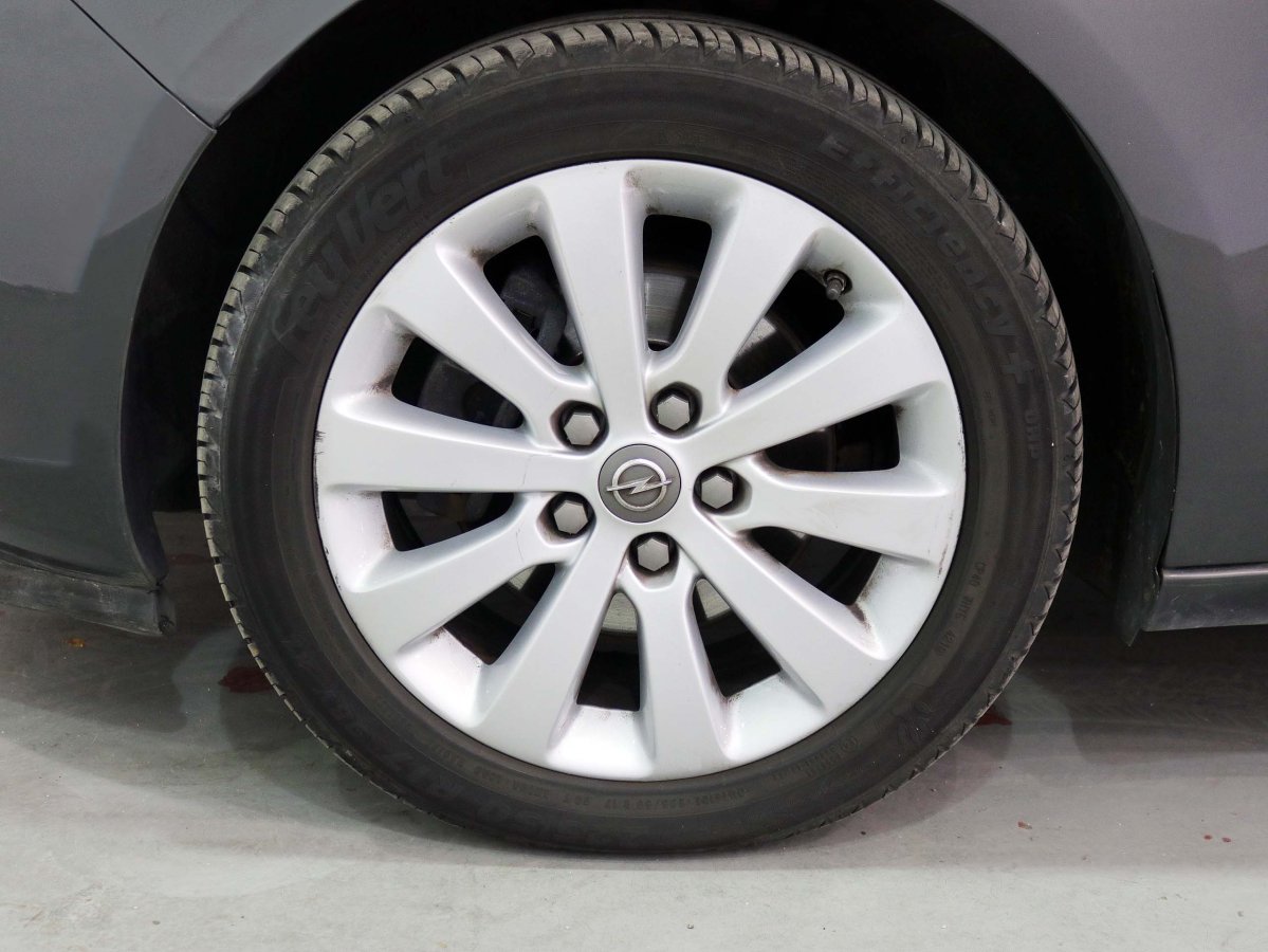 Foto Opel Zafira 27