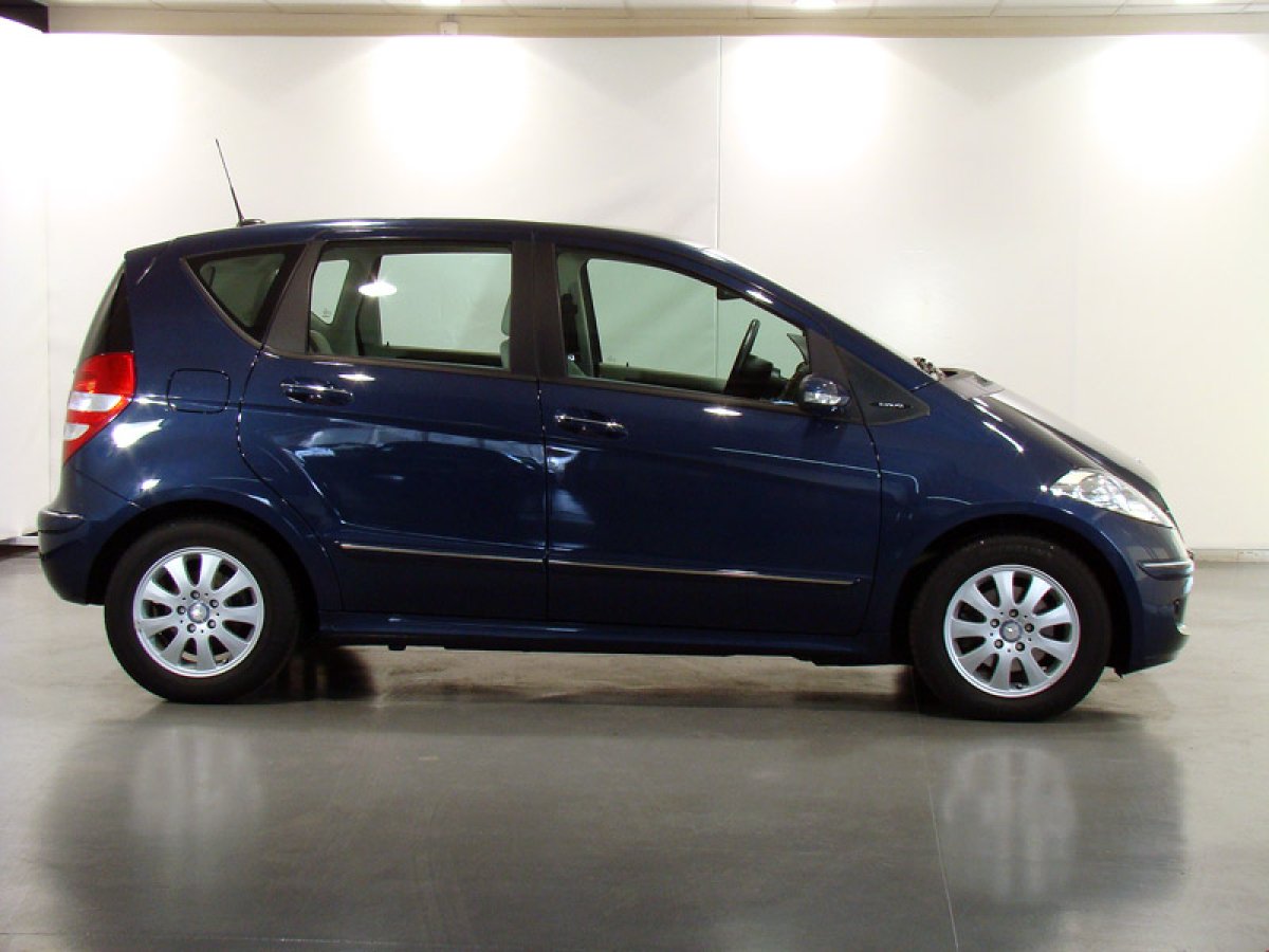Foto Mercedes-Benz A 180 5