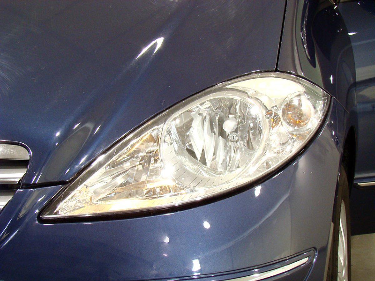 Foto Mercedes-Benz A 180 12