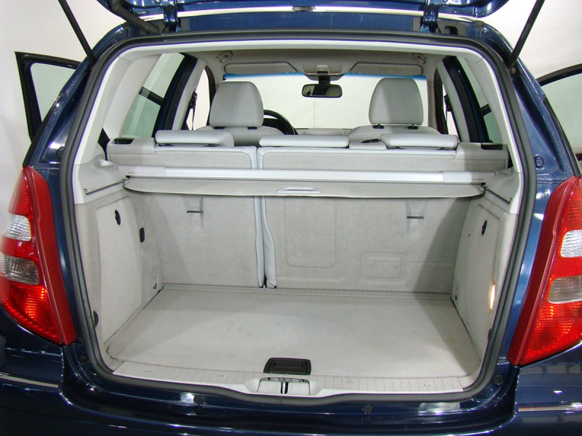 Foto Mercedes-Benz A 180 14