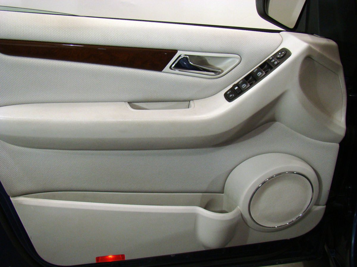 Foto Mercedes-Benz A 180 25