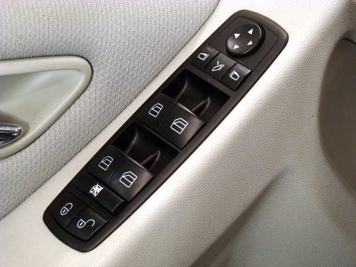 Foto Mercedes-Benz A 180 26