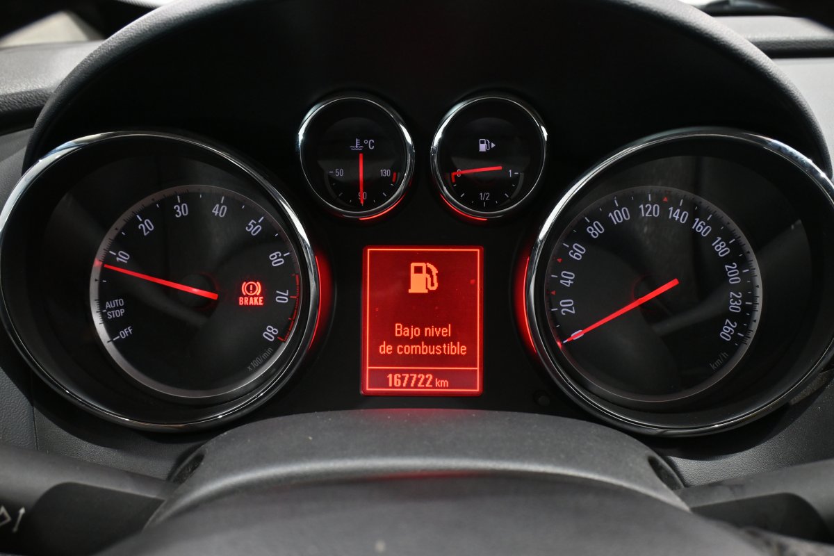 Foto Opel Astra 12