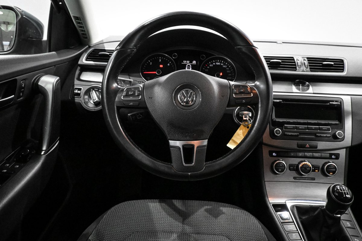 Foto Volkswagen Passat 19