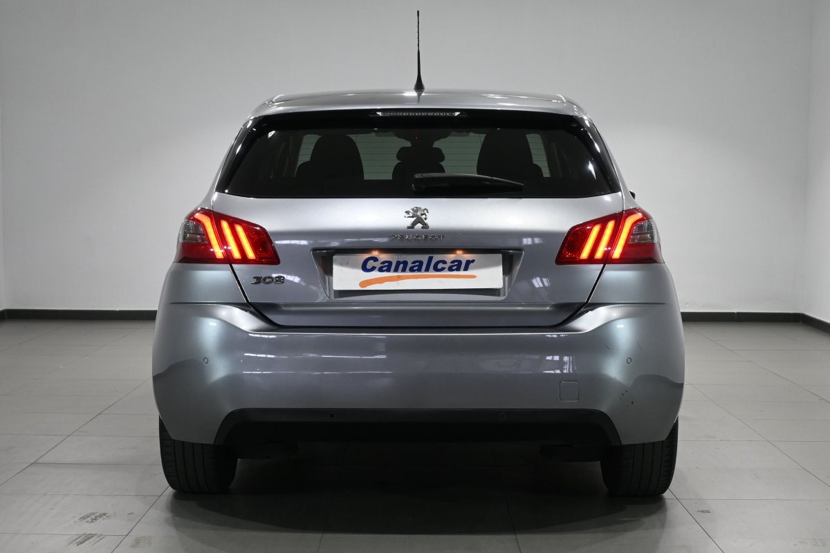Foto Peugeot 308 5