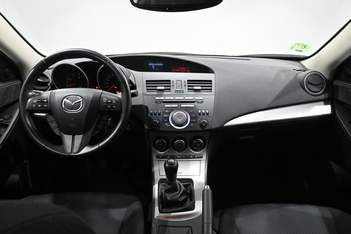 Foto Mazda Mazda3 18