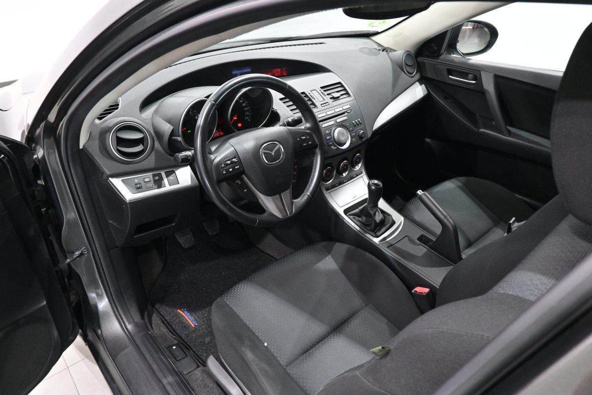 Foto Mazda Mazda3 9