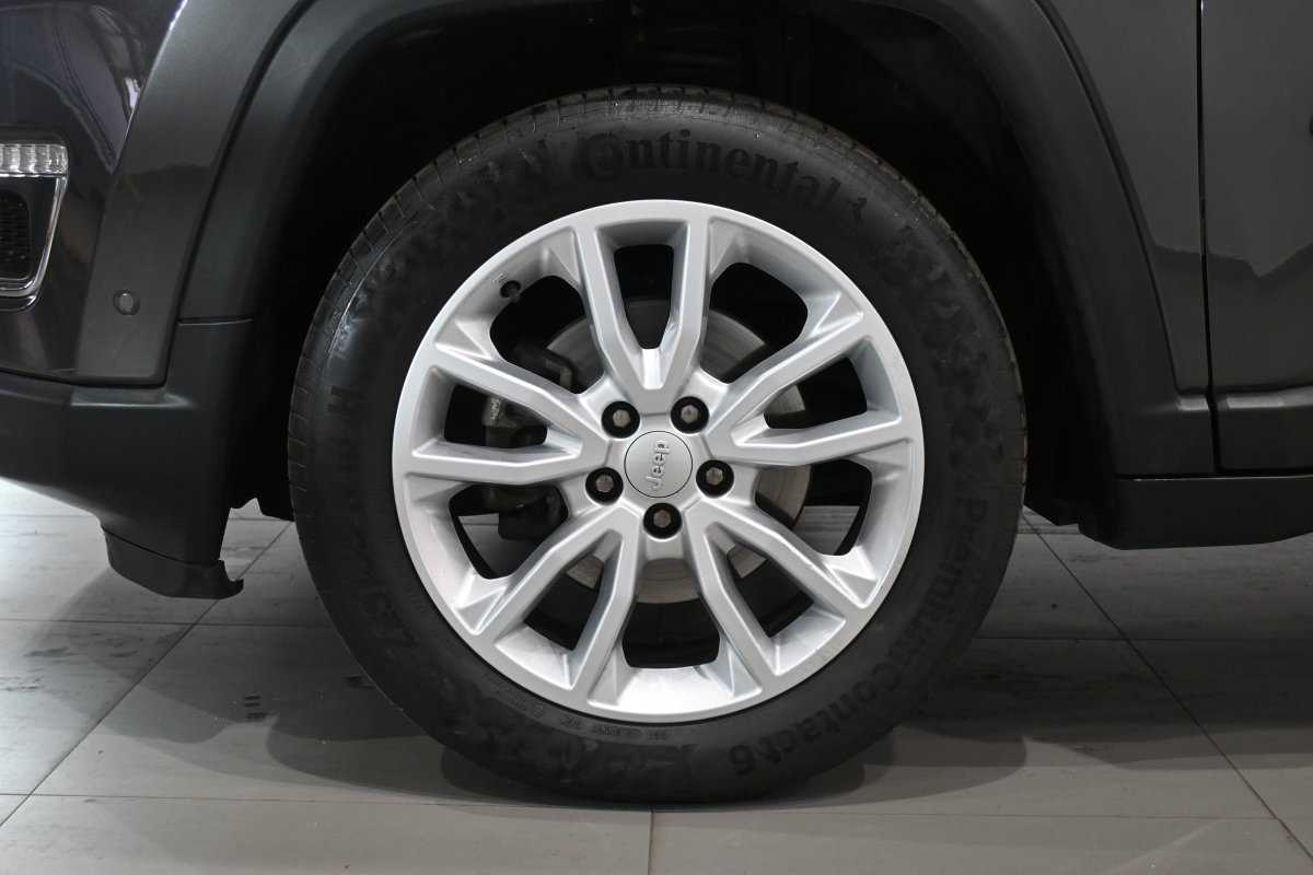 Foto Jeep Compass 28