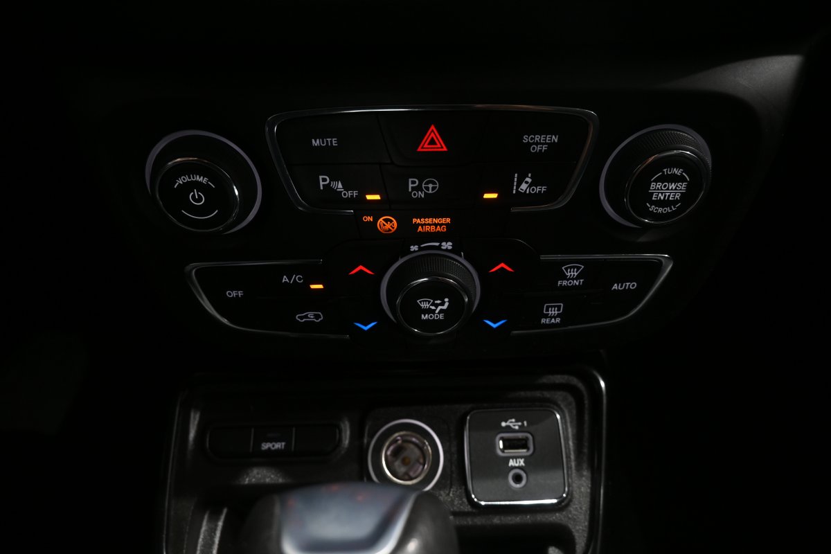 Foto Jeep Compass 17