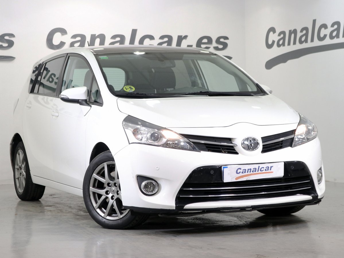 Foto Toyota Verso 3