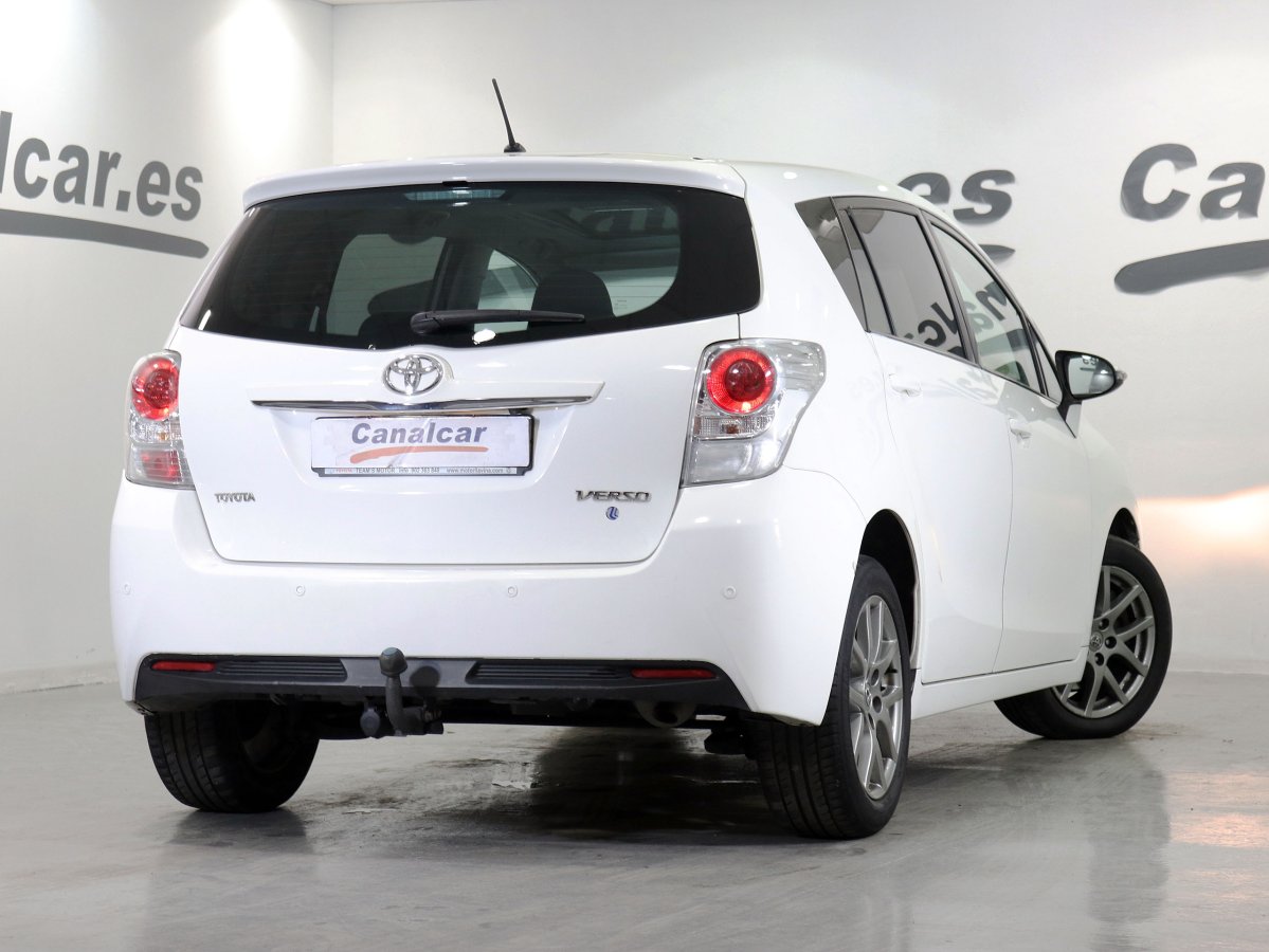 Foto Toyota Verso 4