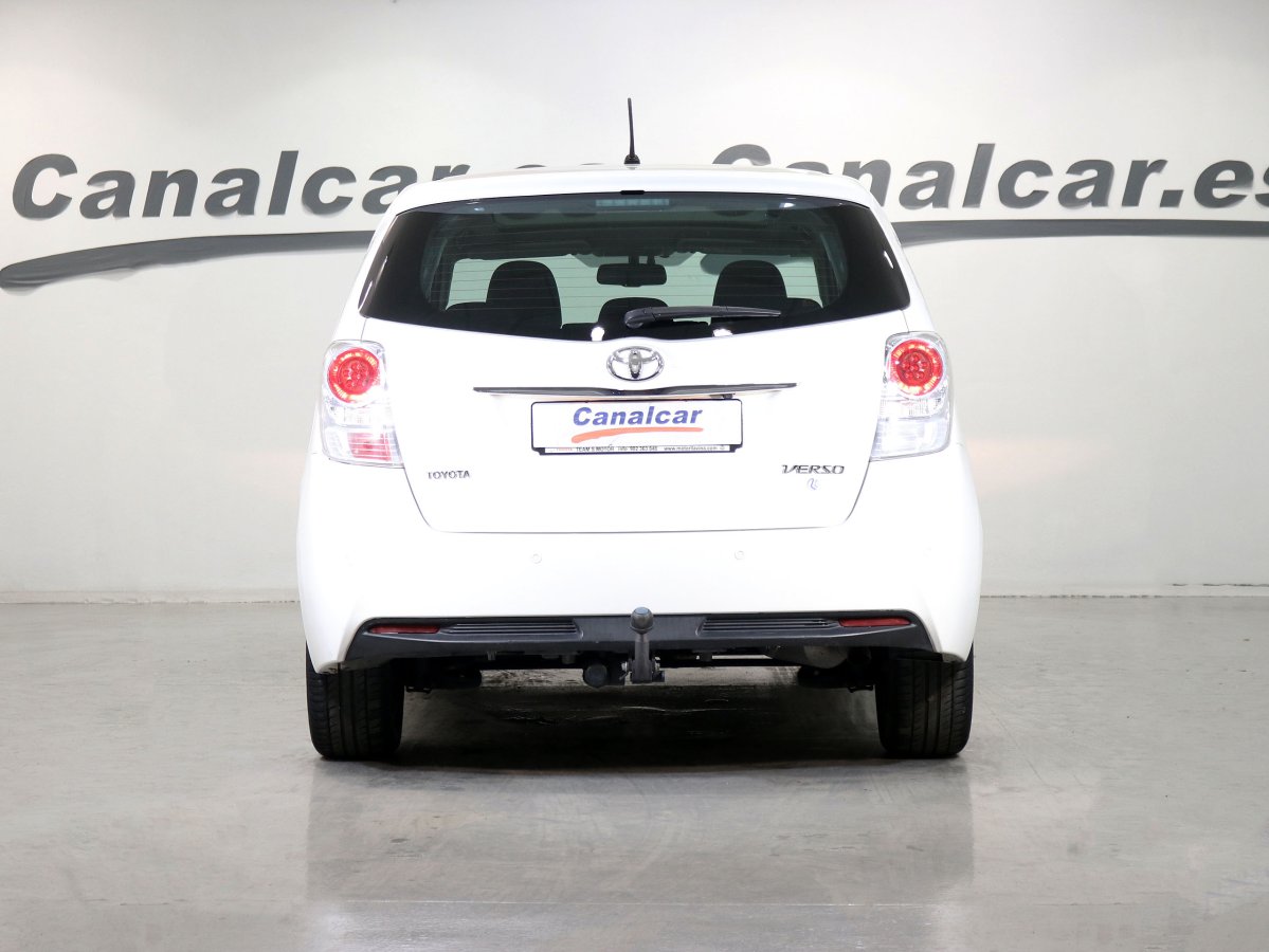 Foto Toyota Verso 5