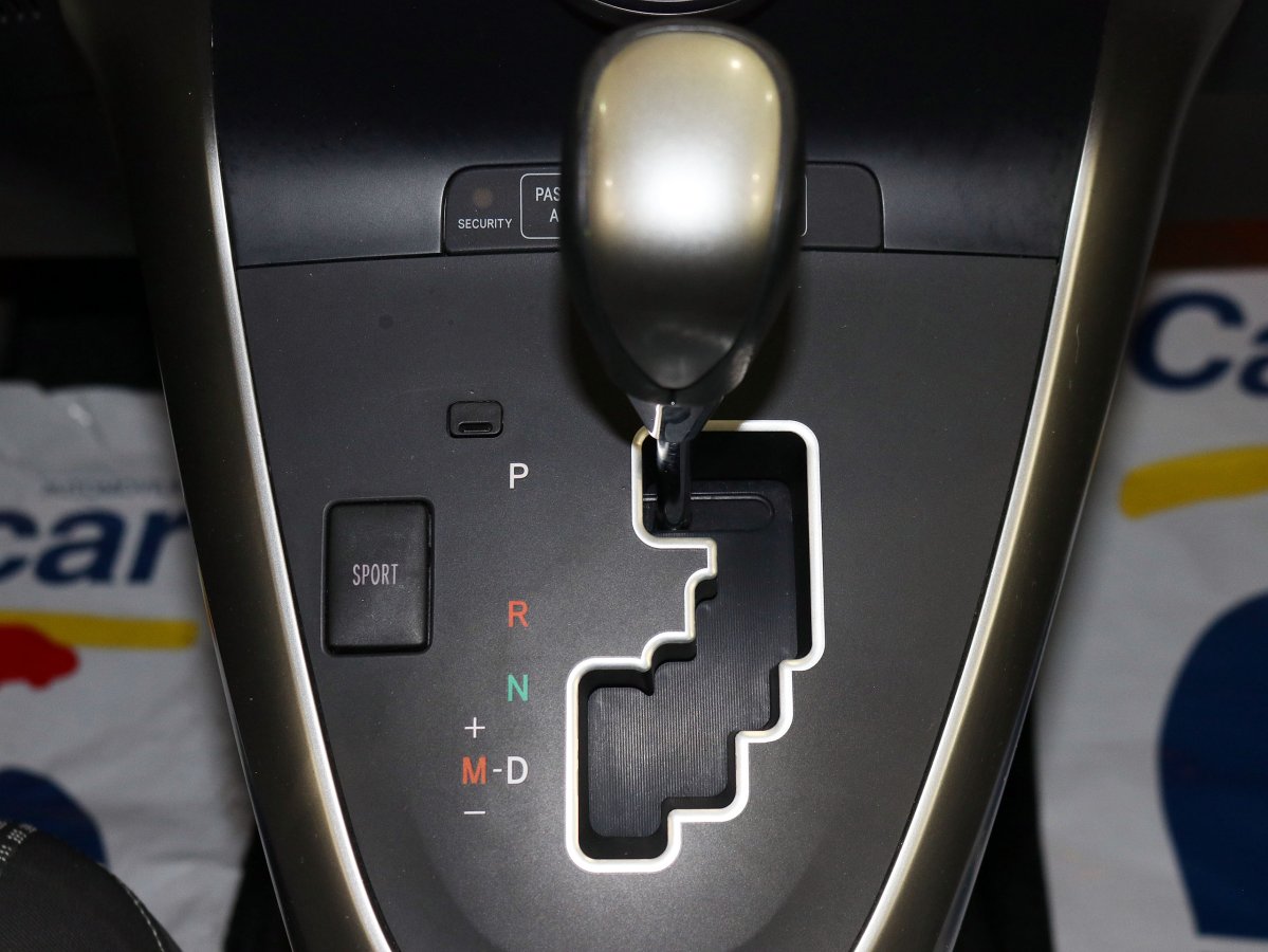 Foto Toyota Verso 24