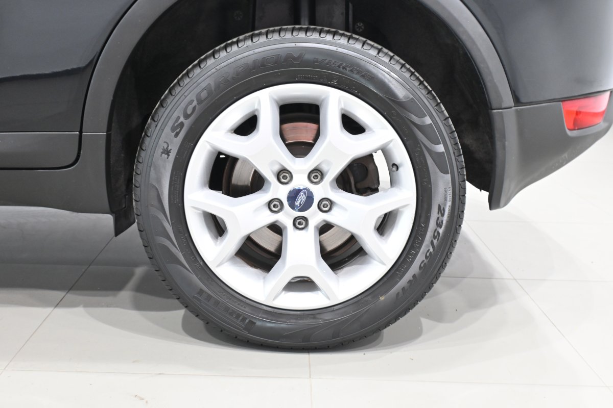 Foto Ford Kuga 23