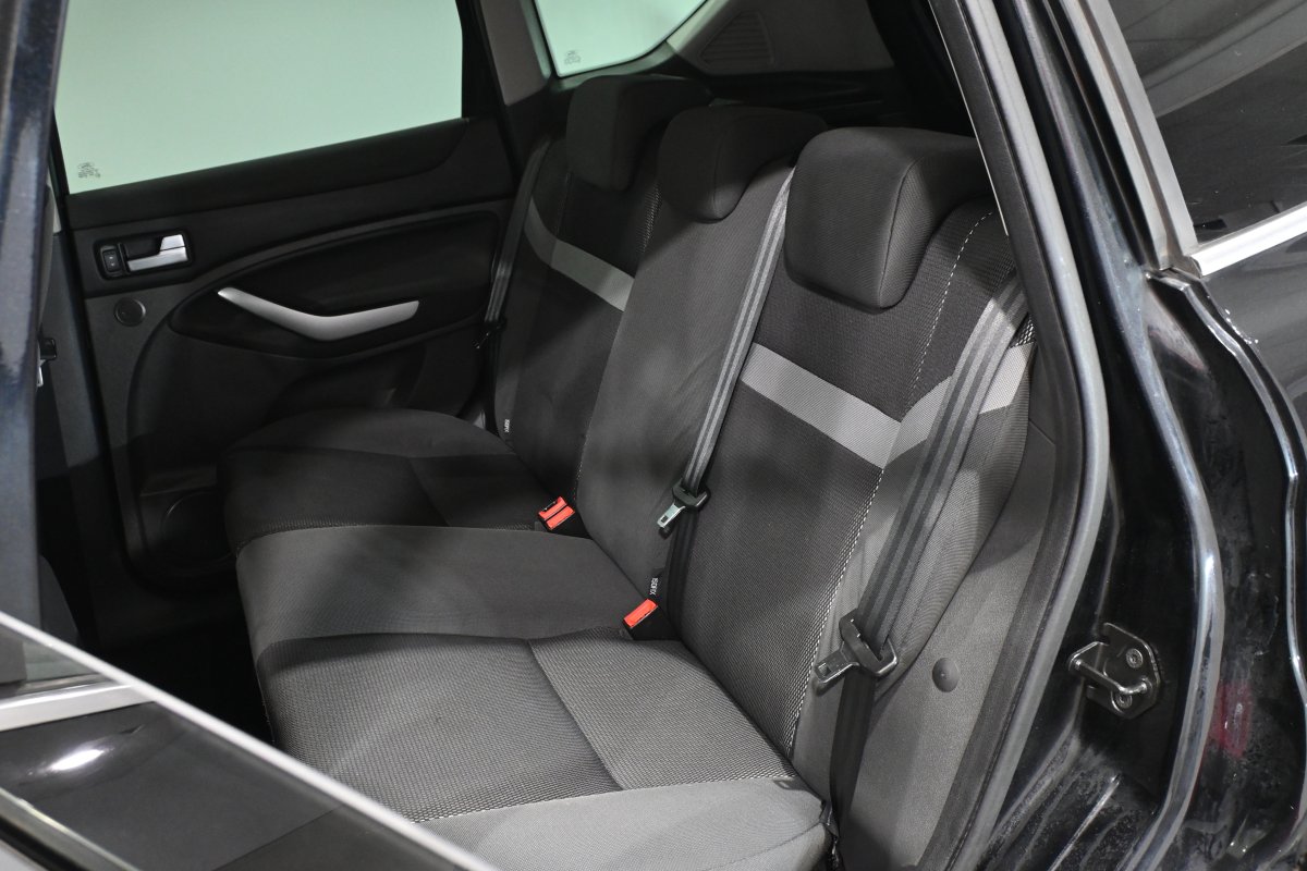 Foto Ford Kuga 11