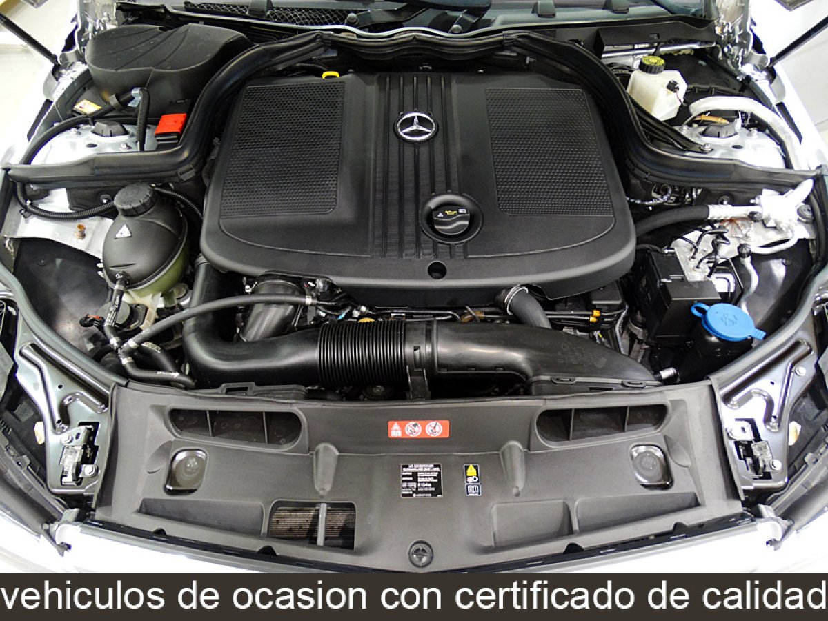 Foto Mercedes-Benz C 220 11