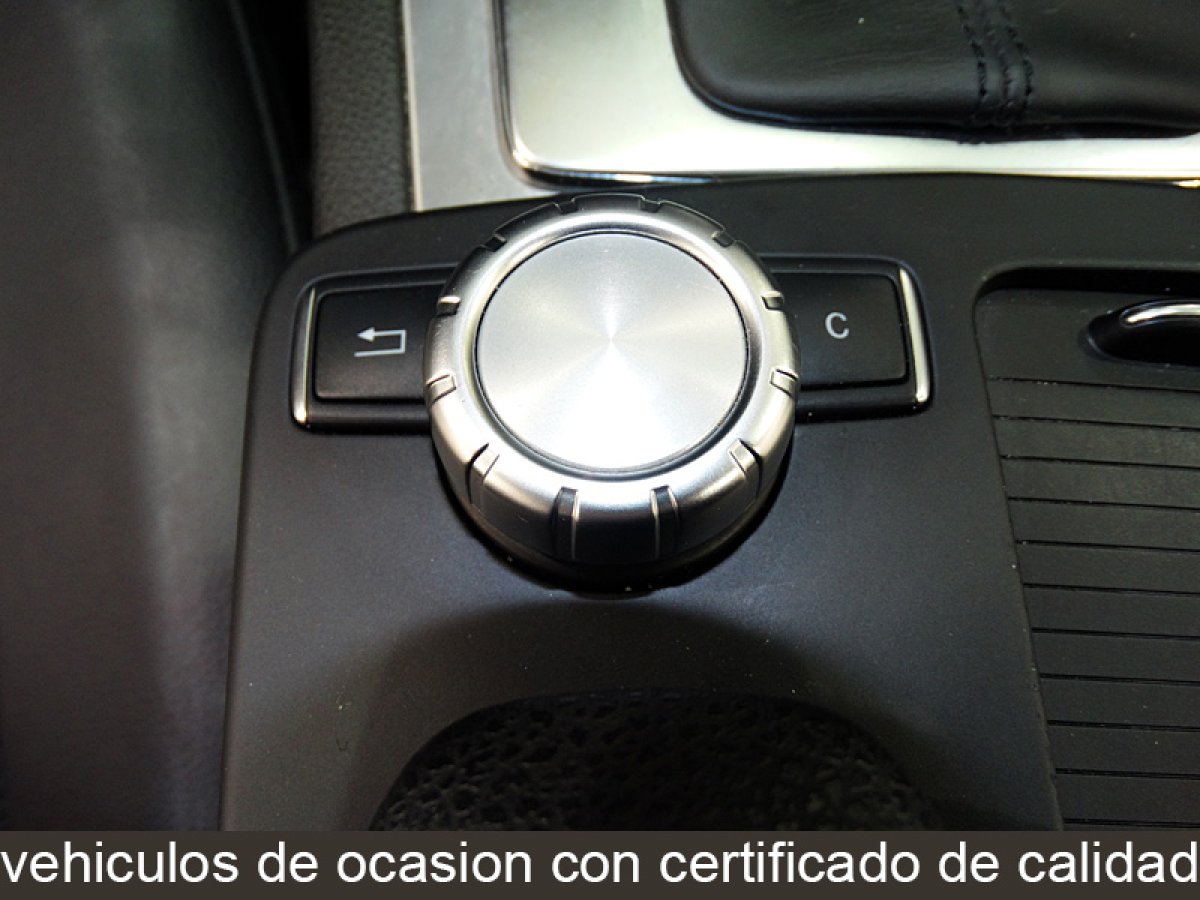 Foto Mercedes-Benz C 220 28
