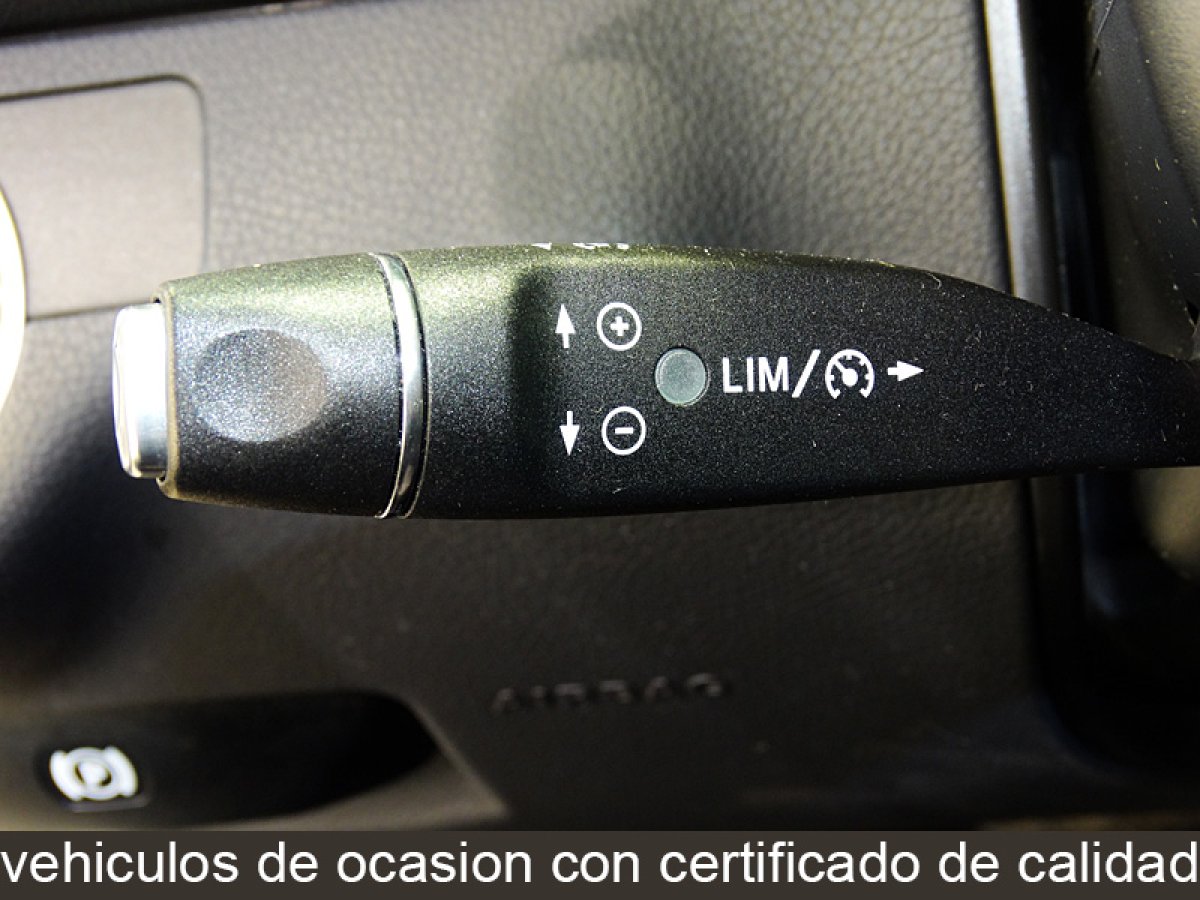 Foto Mercedes-Benz C 220 33