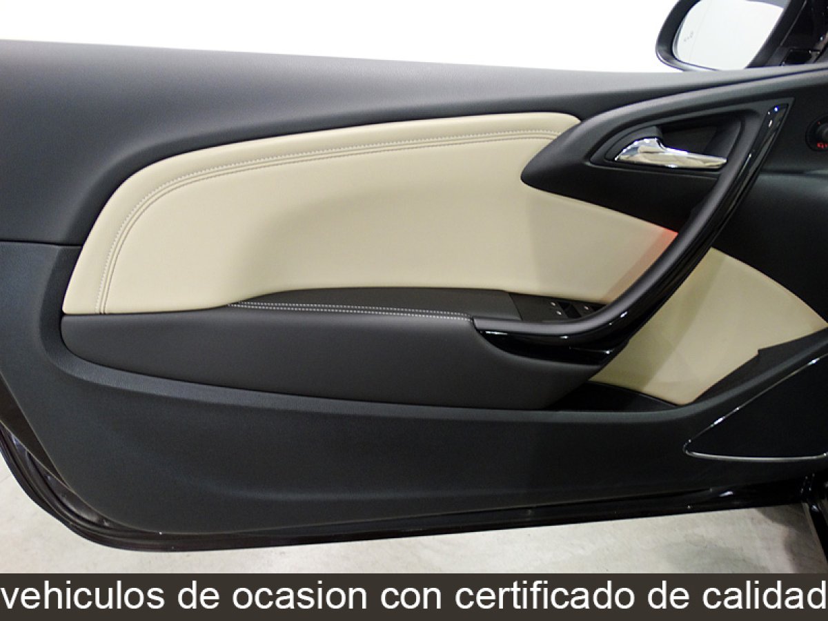 Foto Opel Cascada 25