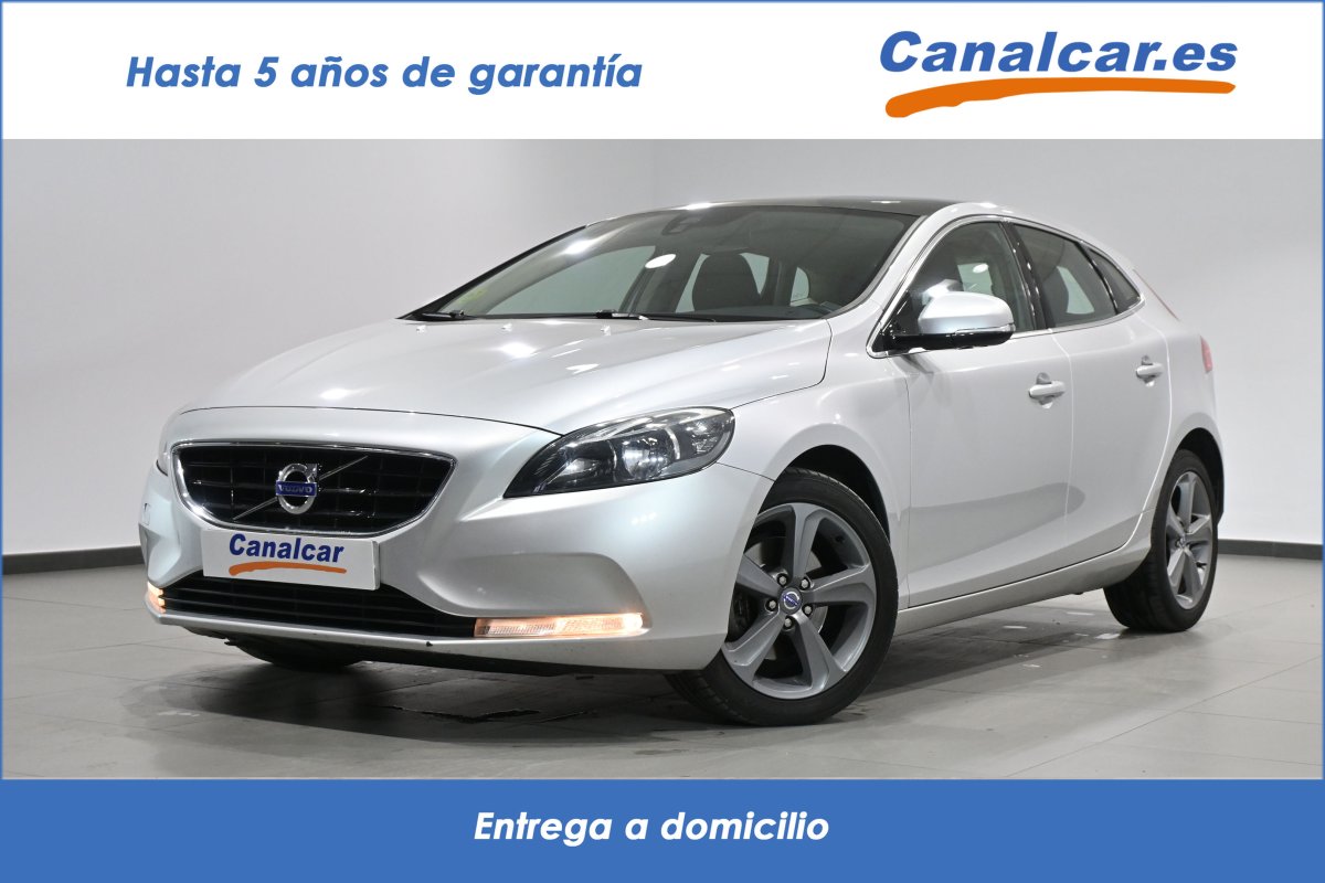 Volvo V40 D2 Momentum Aut. 115 