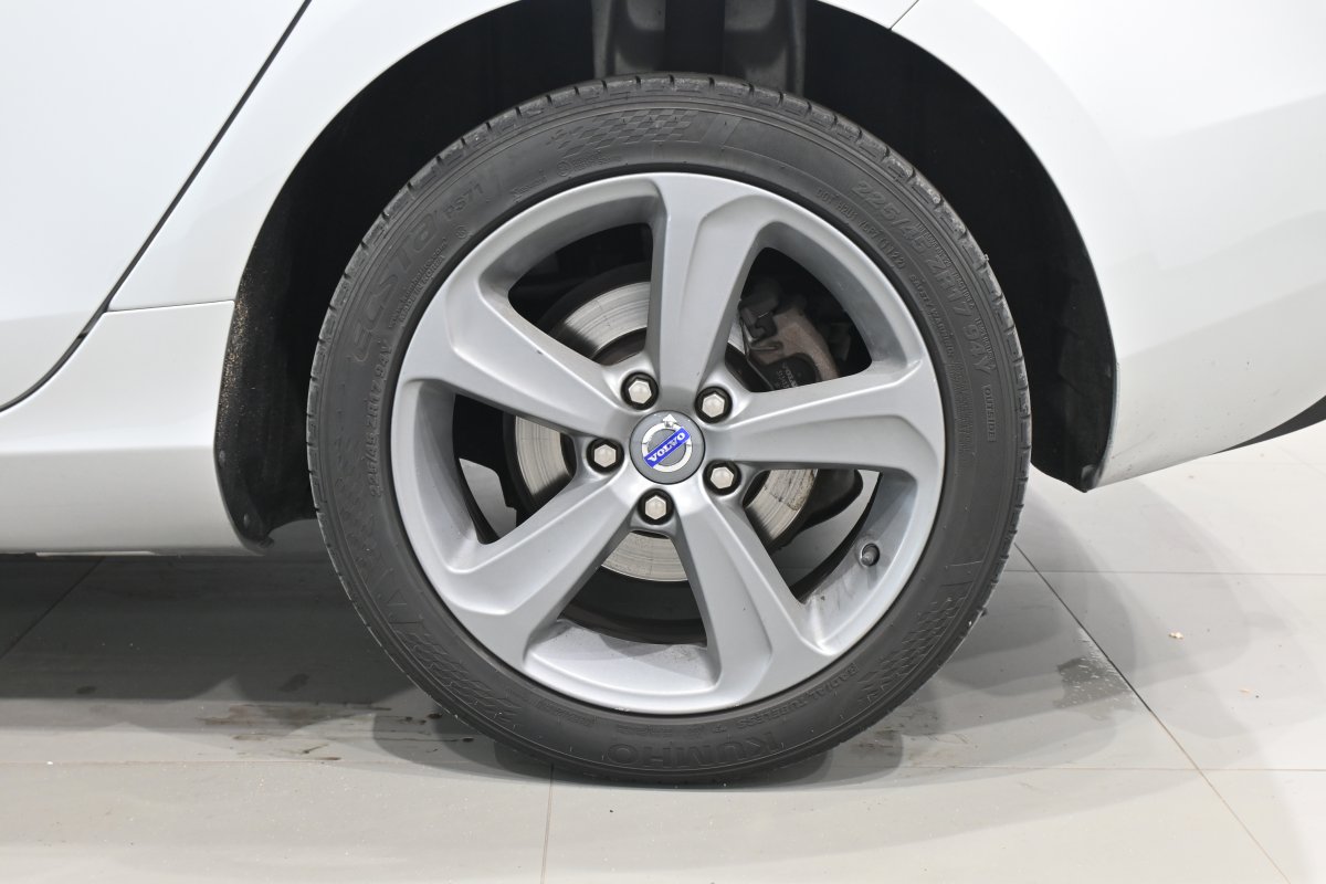 Foto Volvo V40 28