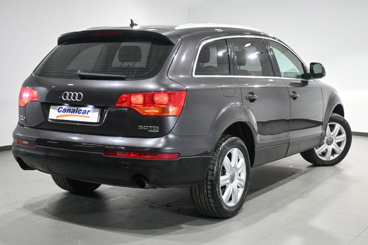 Foto Audi Q7 4