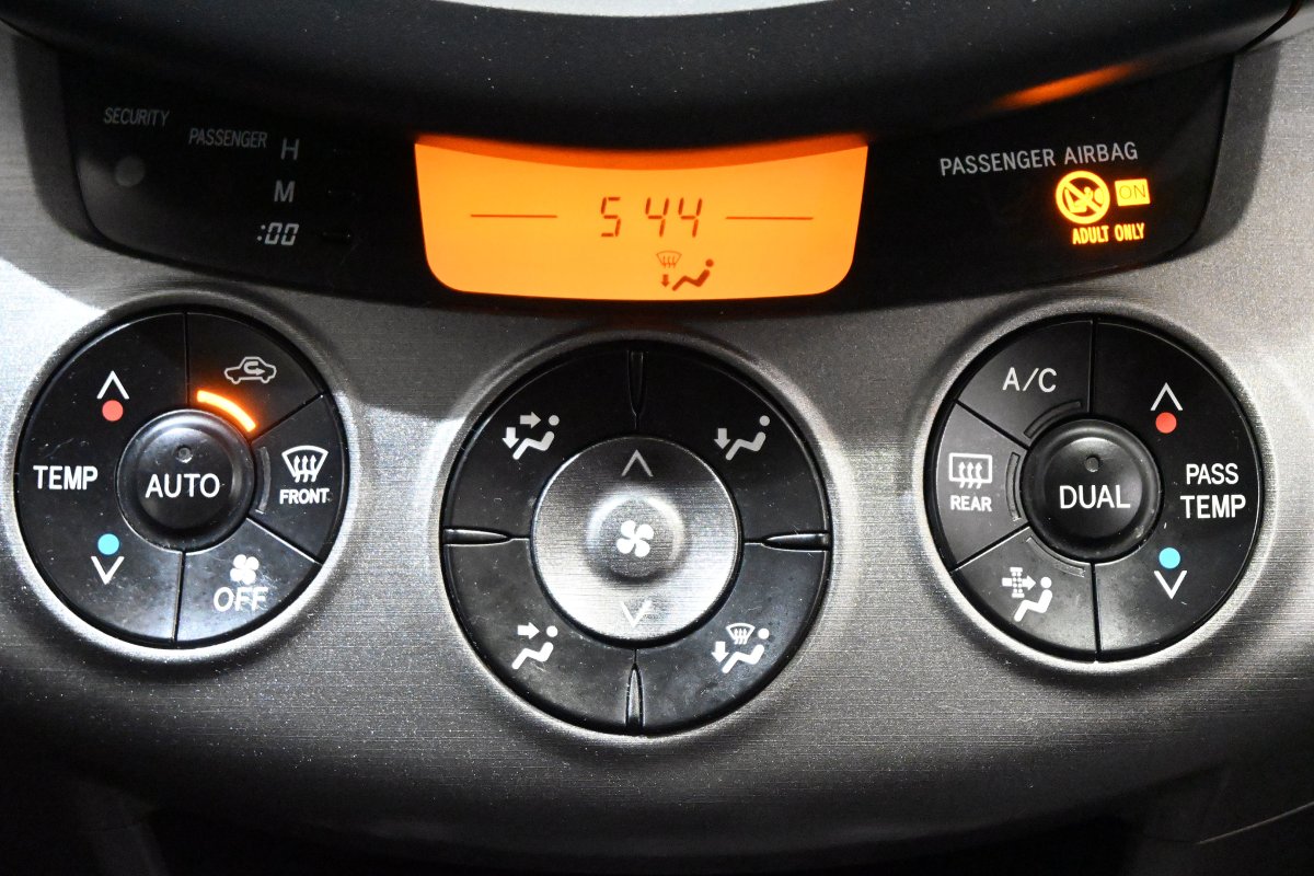 Foto Toyota RAV-4 18