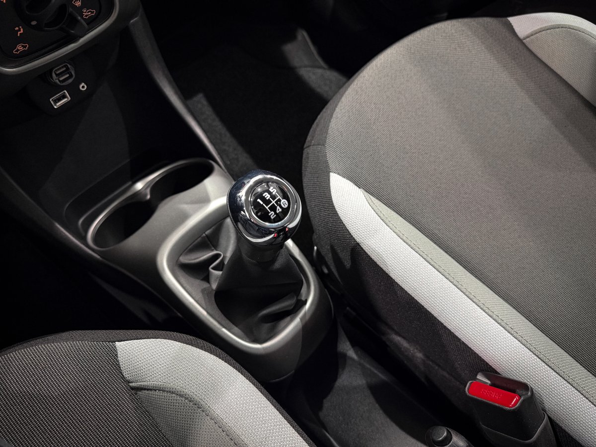 Foto Toyota Aygo 21