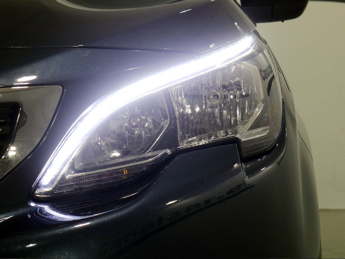 Foto Peugeot 5008 13