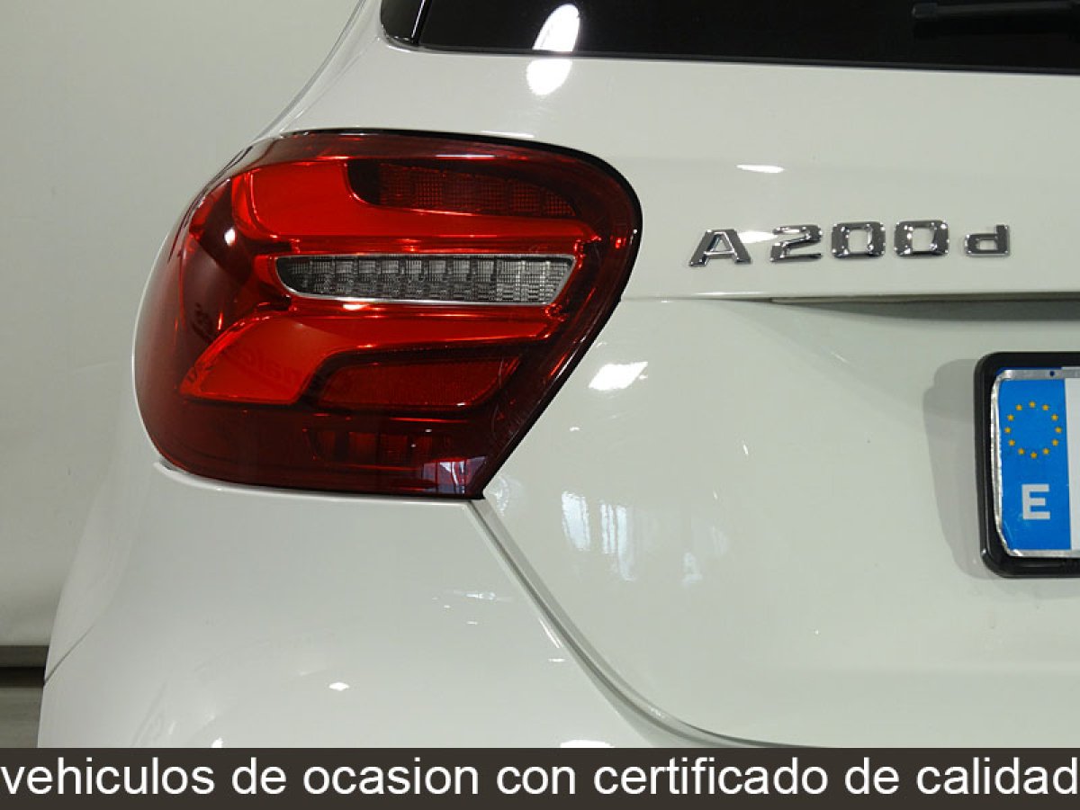 Foto Mercedes-Benz A 200 9