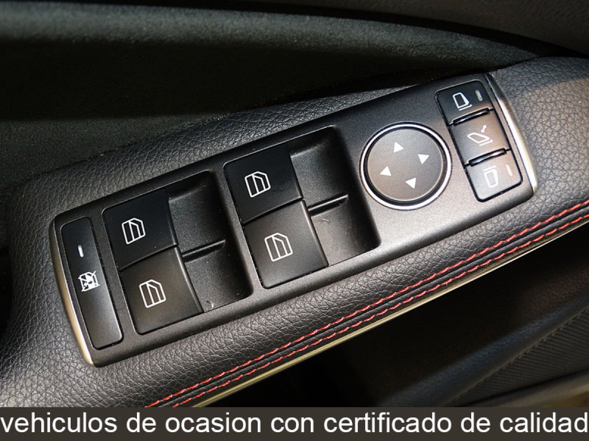 Foto Mercedes-Benz A 200 25