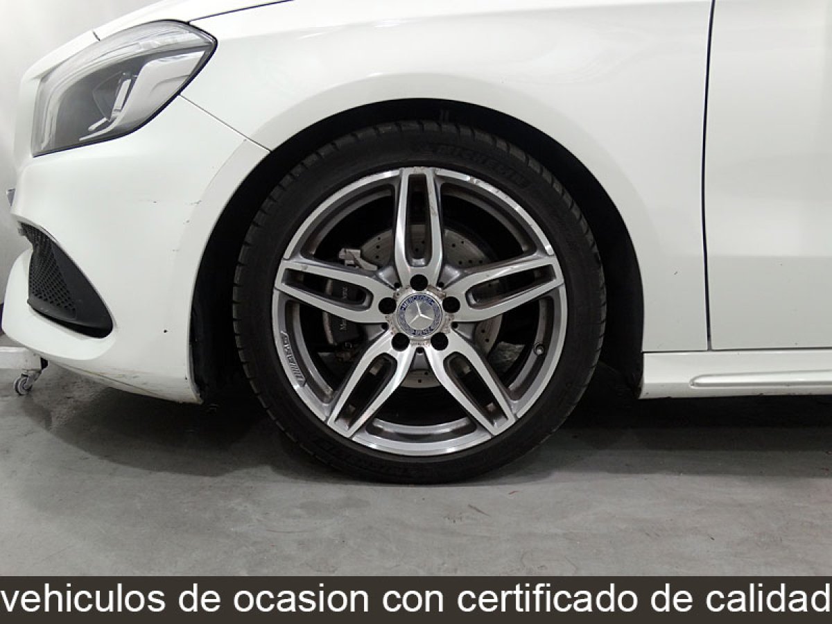 Foto Mercedes-Benz A 200 34