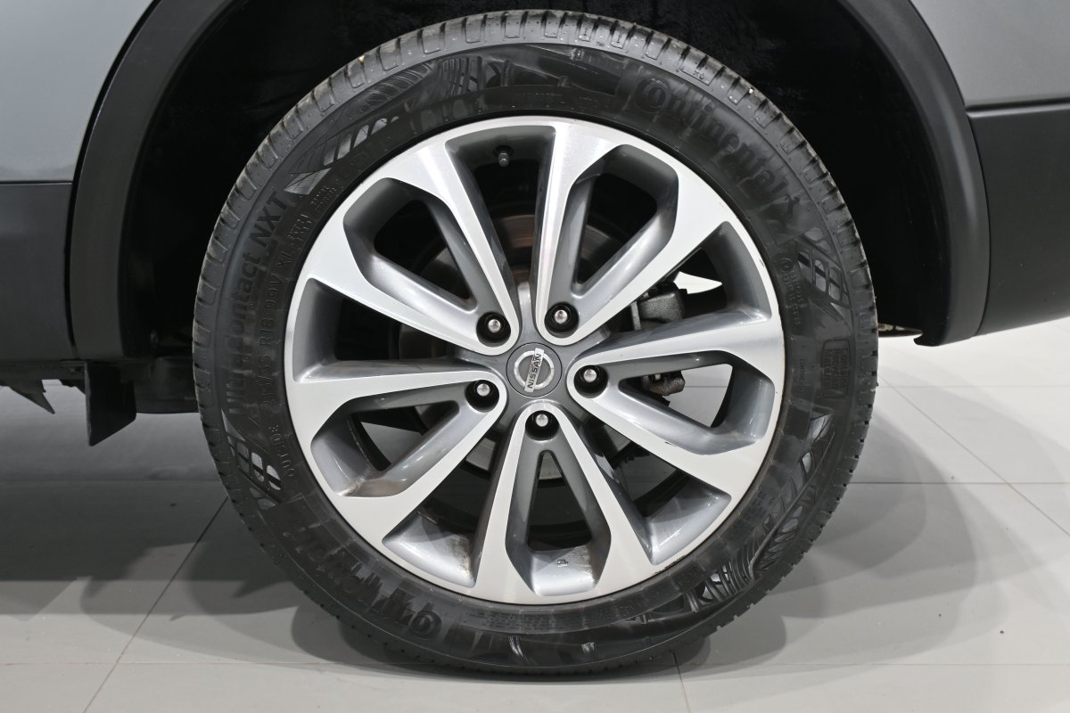 Foto Nissan Qashqai+2 29