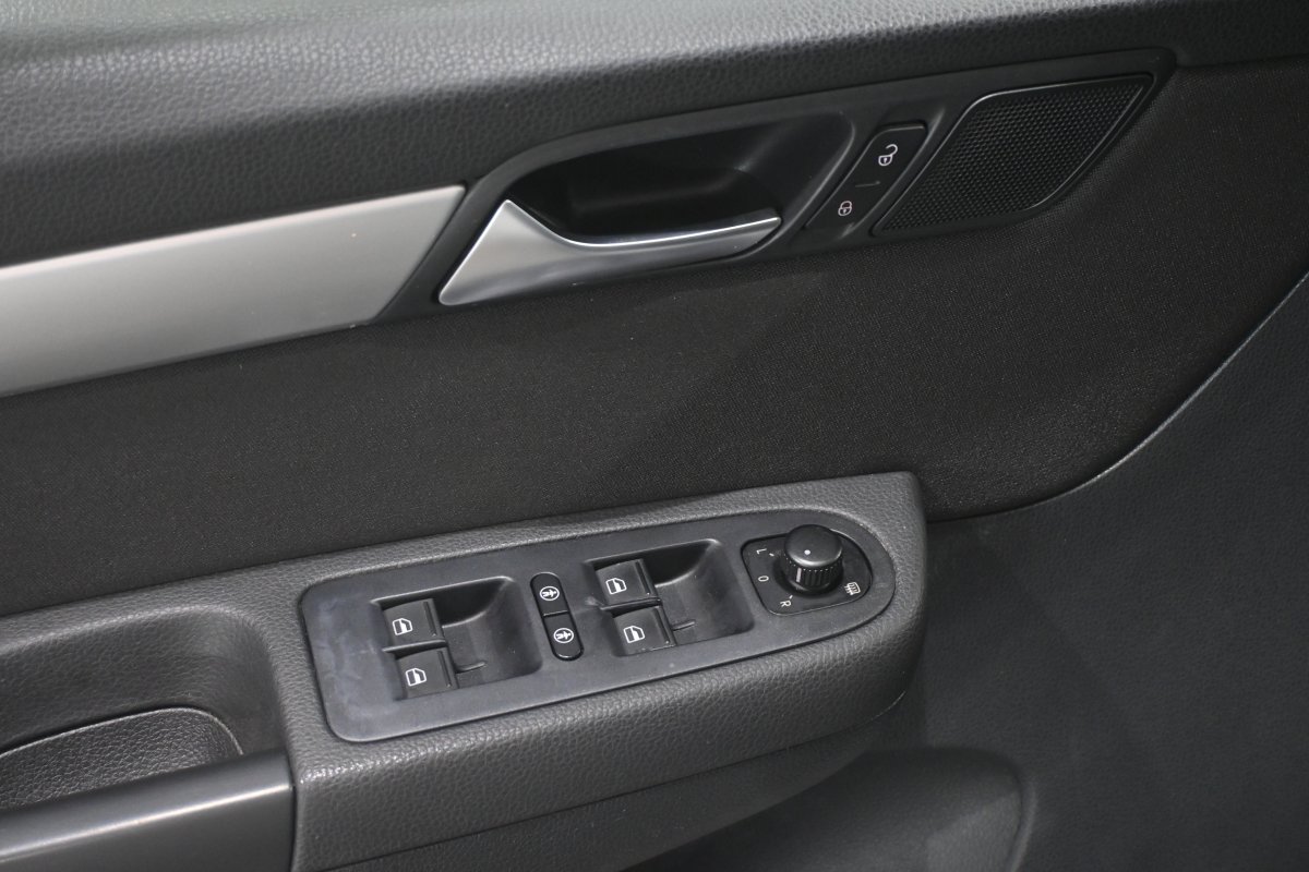 Foto Volkswagen Sharan 23