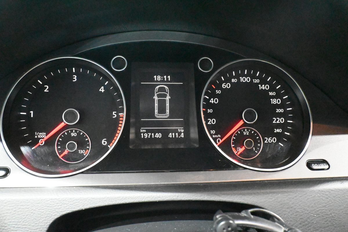 Foto Volkswagen Passat 13