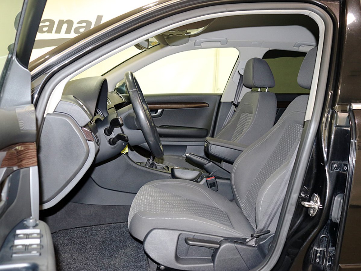 Foto Seat Exeo 14