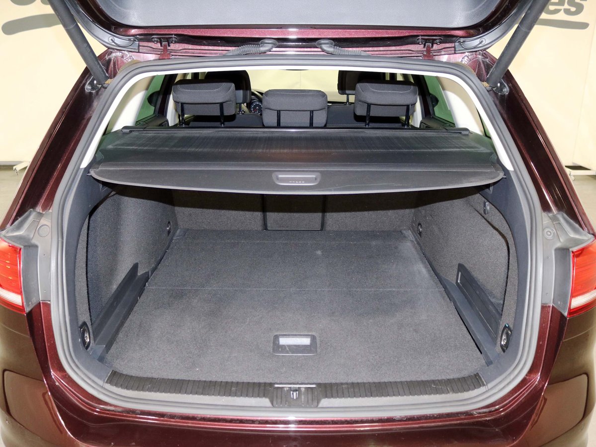Foto Volkswagen Passat 8