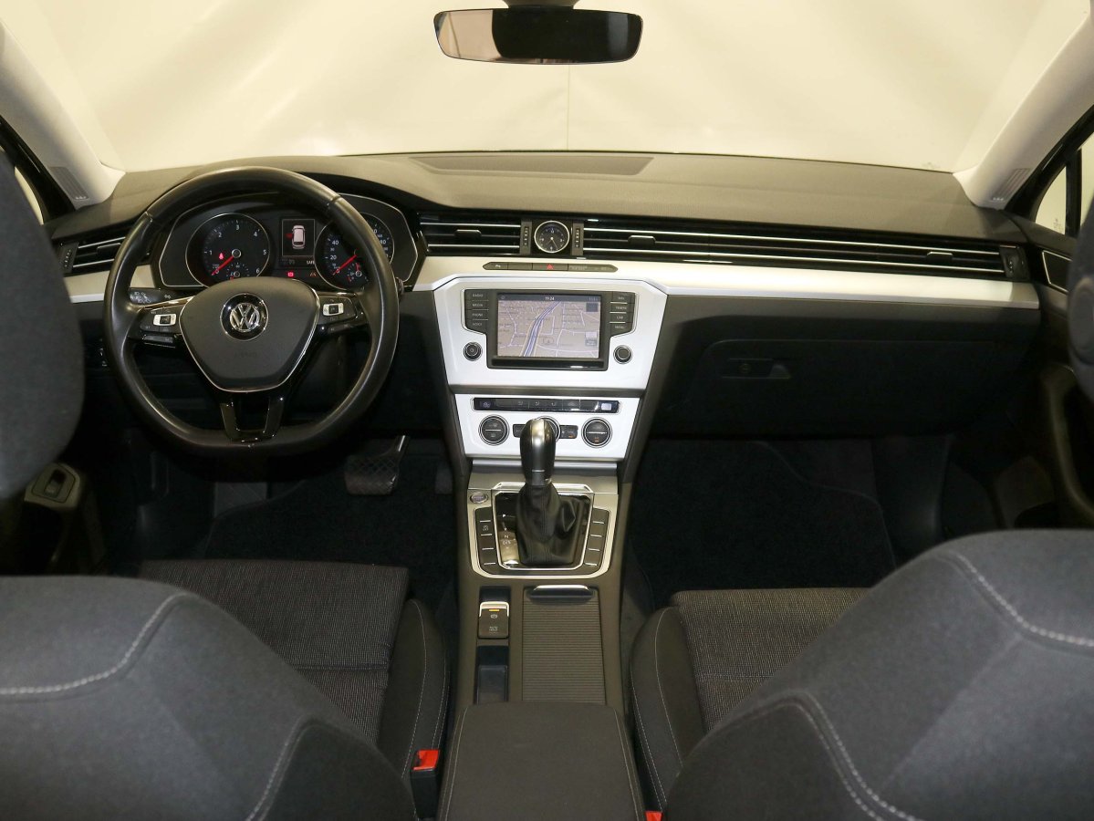 Foto Volkswagen Passat 29