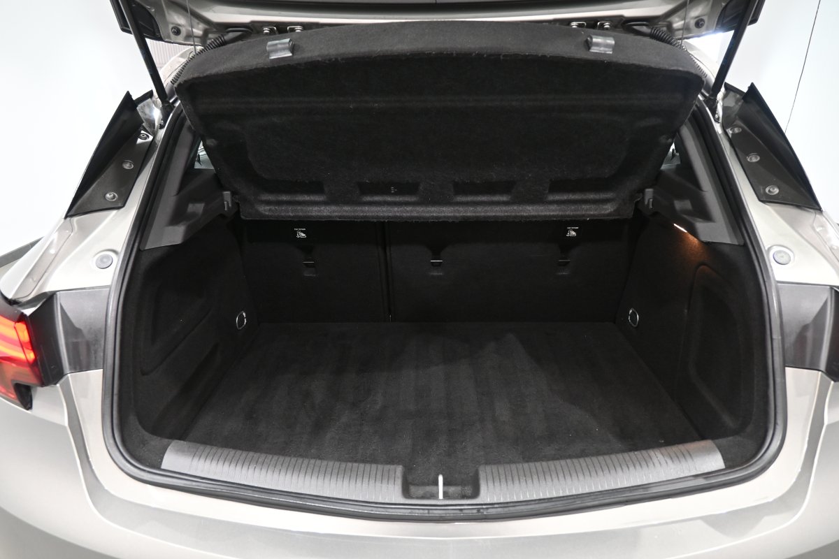 Foto Opel Astra 8