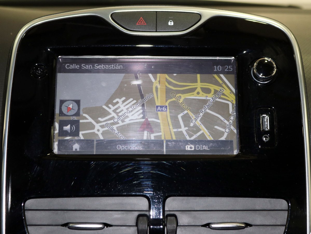 Foto Renault Clio 23