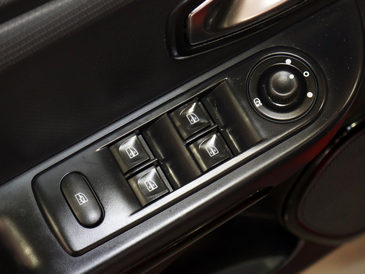 Foto Renault Clio 27