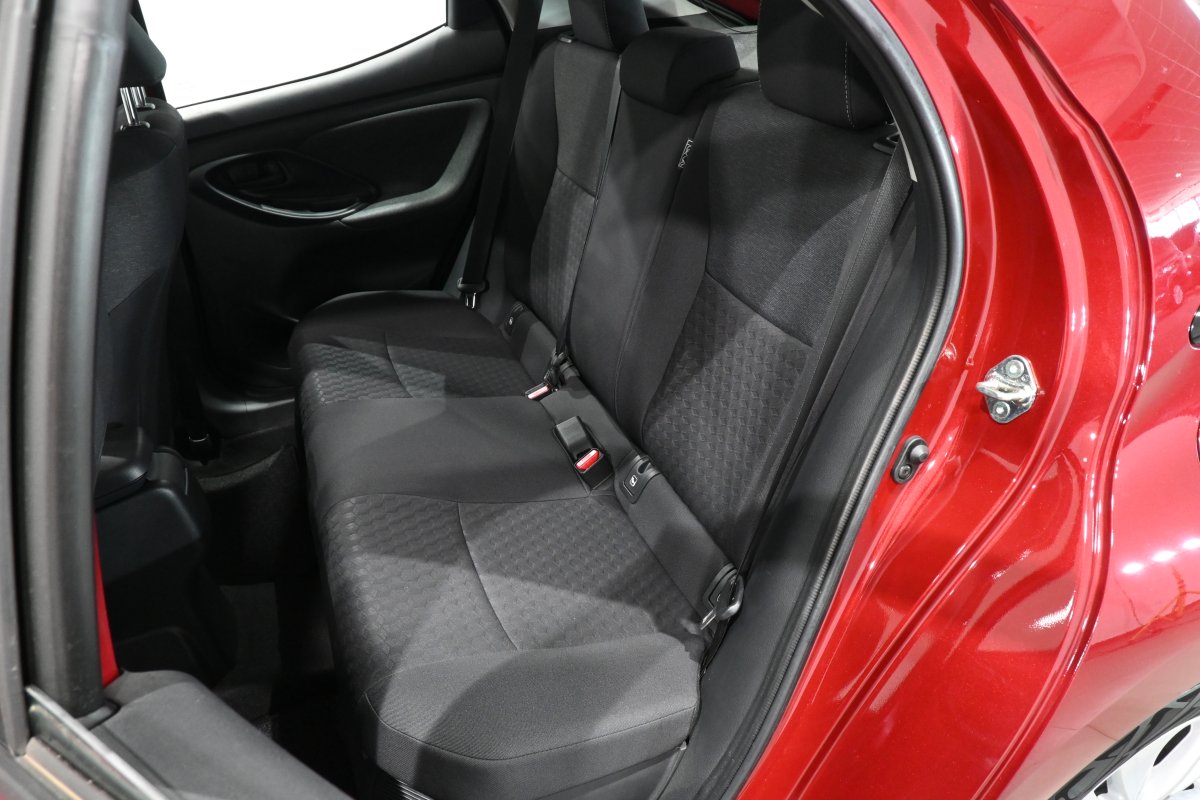 Foto Toyota Yaris 11