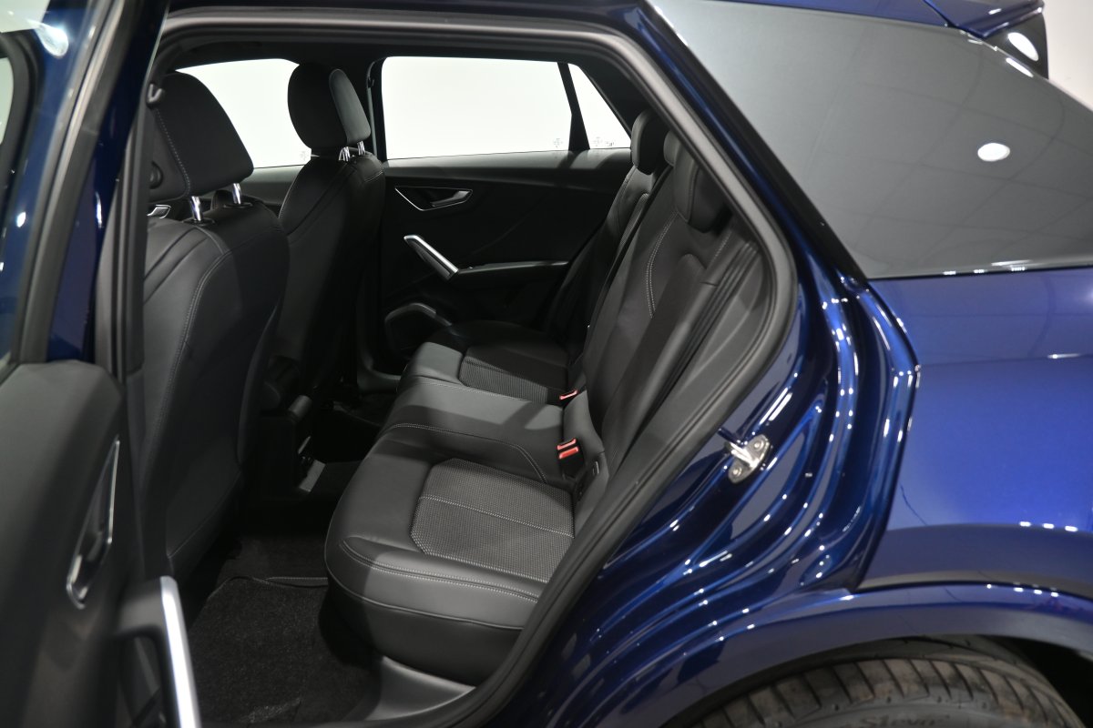 Foto Audi Q2 11