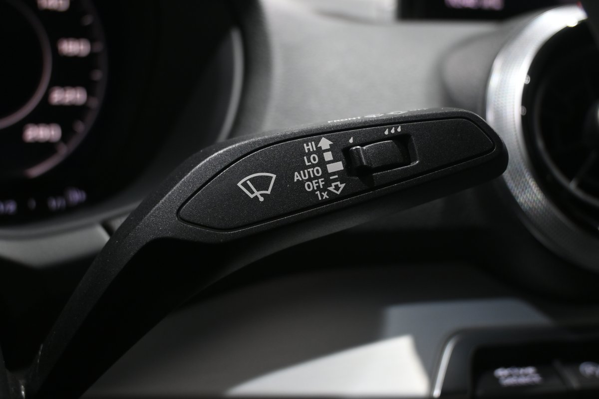 Foto Audi Q2 24