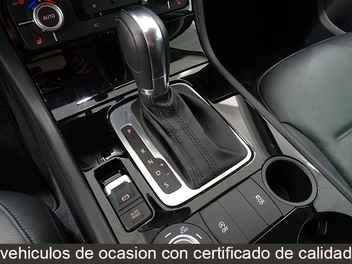 Foto Volkswagen Touareg 32